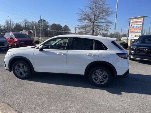 New 2026 Honda HR-V LX image 5