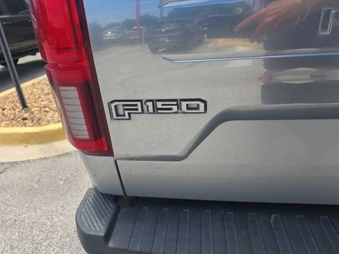 Used 2018 Ford F150 Platinum w/ Equipment Group 701A Luxury AWD/4WD image 6