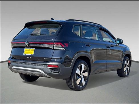 New 2025 Volkswagen Taos S image 4