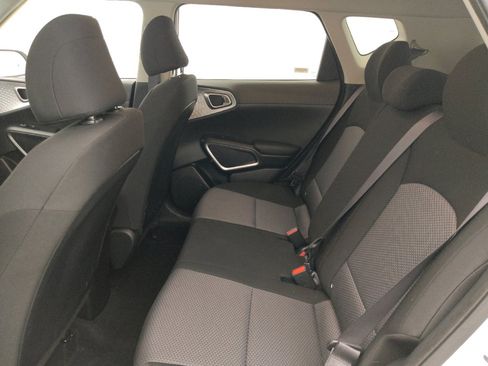 Used 2023 Kia Soul LX w/ Option Group 015 image 18