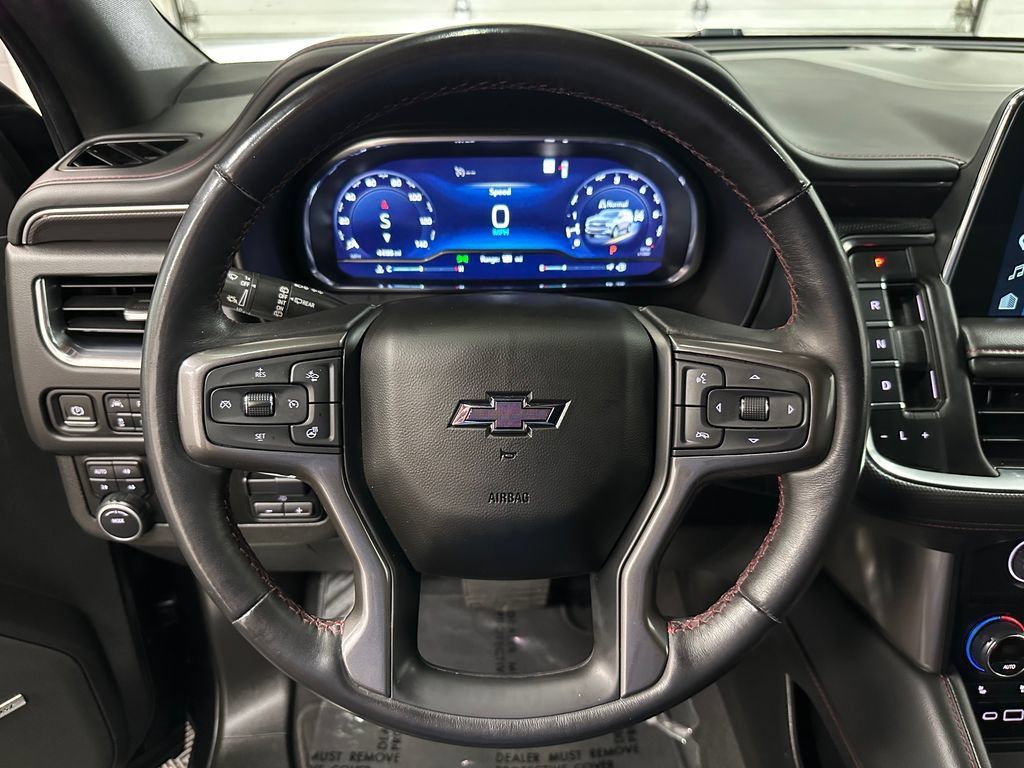 Used 2022 Chevrolet Tahoe RST w/ Luxury Package AWD/4WD image 13