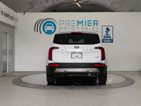 Used 2021 Kia Telluride S image 48