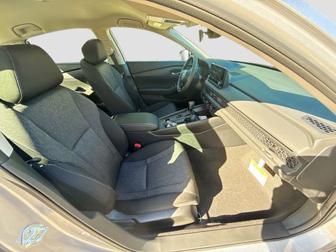 New 2025 Honda Accord LX image 23