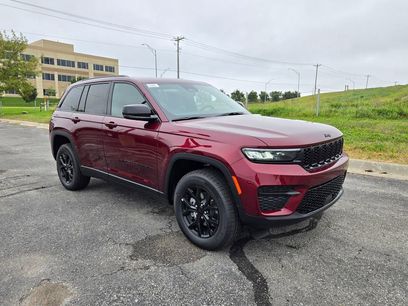 New 2025 Jeep Grand Cherokee Altitude