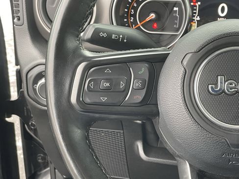 Used 2022 Jeep Wrangler Unlimited Sport image 18