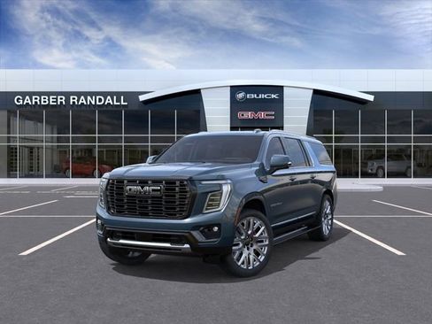 New 2026 GMC Yukon XL Denali Ultimate AWD/4WD image 8