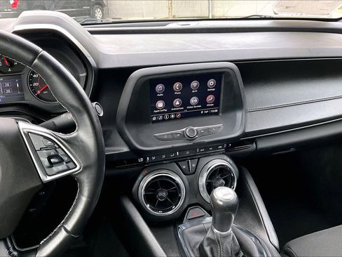 Used 2021 Chevrolet Camaro LT RWD image 7