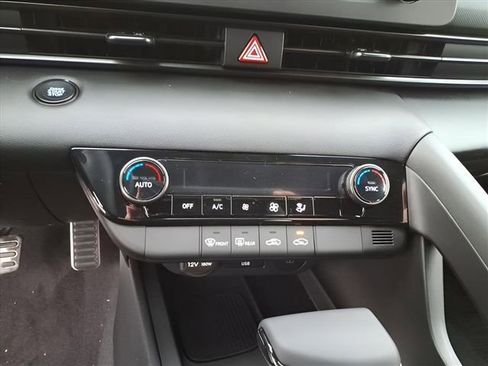 New 2026 Hyundai Elantra Sport FWD image 21