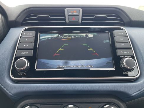 New 2025 Nissan Versa SV w/ Trunk Package image 20