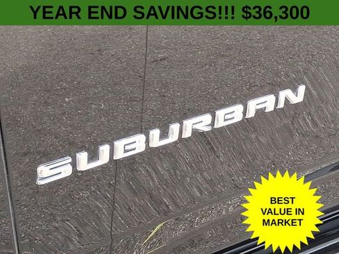 Used 2022 Chevrolet Suburban LT image 36