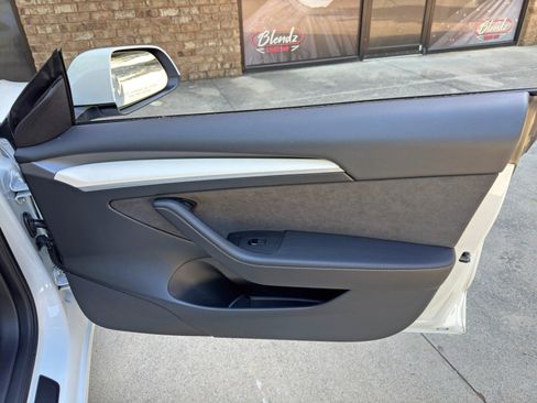 Used 2022 Tesla Model 3 image 44