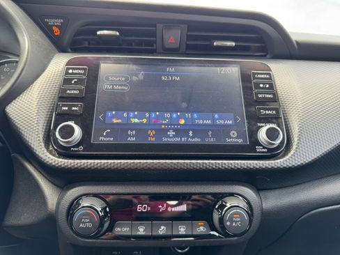 Used 2022 Nissan Kicks SV image 21