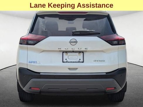 Used 2023 Nissan Rogue SV w/ SV Premium B Package AWD/4WD image 6