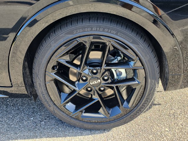 New 2027 Kia K4 GT-Line w/ GT-Line Premium Package FWD image 5