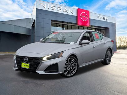 Certified 2023 Nissan Altima 2.5 SL