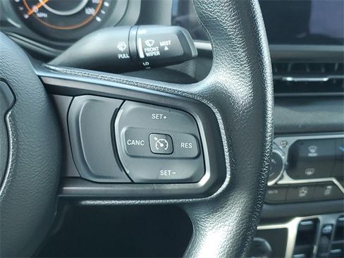 Used 2024 Jeep Gladiator Sport image 26