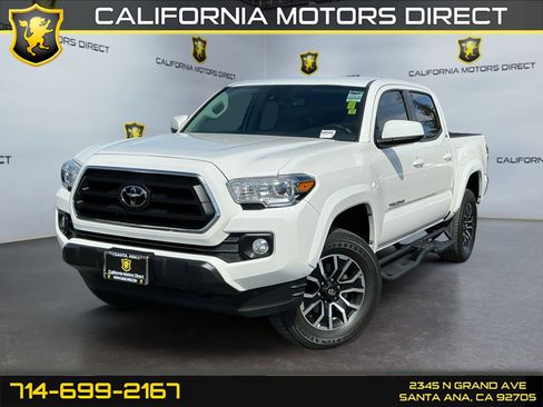 Used 2022 Toyota Tacoma SR5 image 1
