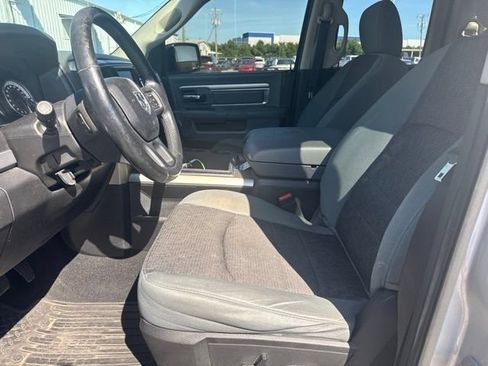 Used 2013 RAM 1500 Classic SLT w/ Remote Start & Security Group AWD/4WD image 7