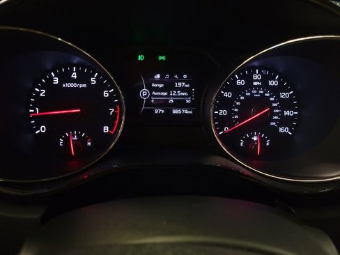 Used 2017 Kia Sedona EX FWD image 23