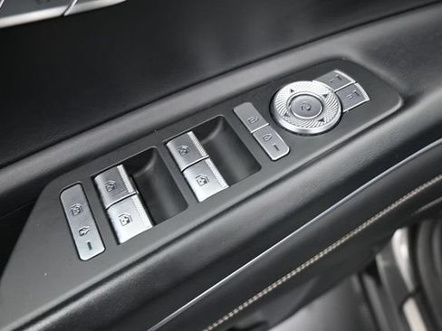 Used 2024 Genesis GV80 2.5T AWD/4WD image 13