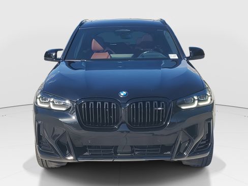 Used 2023 BMW X3 M40i image 3