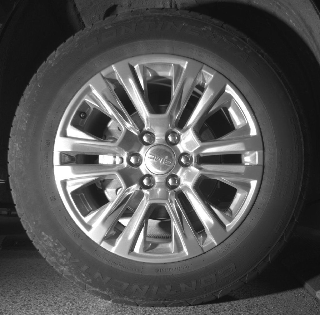 Used 2025 GMC Yukon Denali AWD/4WD image 10