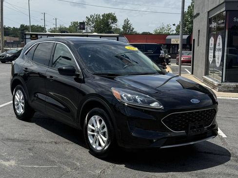 Used 2020 Ford Escape SE AWD/4WD image 2
