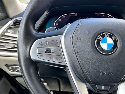 Used 2020 BMW X7 xDrive40i w/ Premium Package AWD/4WD image 24