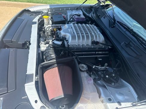 Used 2023 Dodge Challenger SRT Hellcat w/ Driver Convenience Group RWD image 17