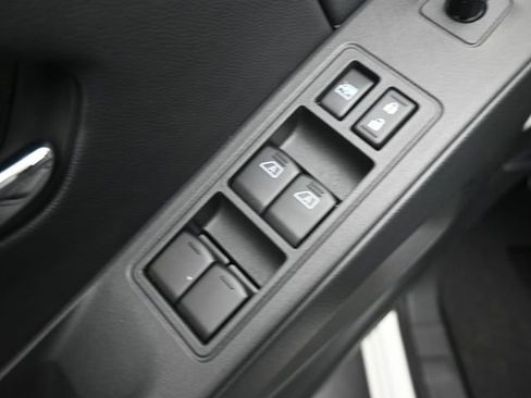 New 2026 Nissan Frontier SV w/ SV Convenience Package image 13