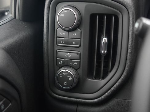 New 2026 Chevrolet Silverado 1500 Custom Trail Boss w/ LPO, Dark Essentials Package image 19