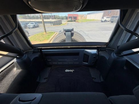 Used 2011 Jeep Wrangler Unlimited Sport AWD/4WD image 14