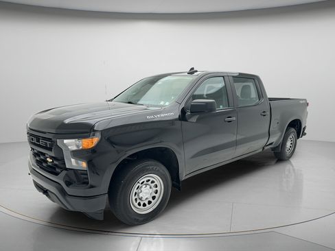 Used 2024 Chevrolet Silverado 1500 W/T AWD/4WD image 7