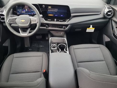 New 2027 Chevrolet Equinox LT FWD image 13