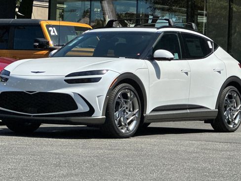 New 2024 Genesis GV60 Performance image 8