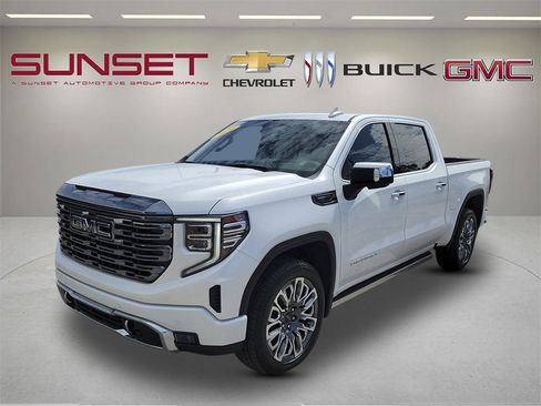 Certified 2024 GMC Sierra 1500 Denali Ultimate AWD/4WD image 8