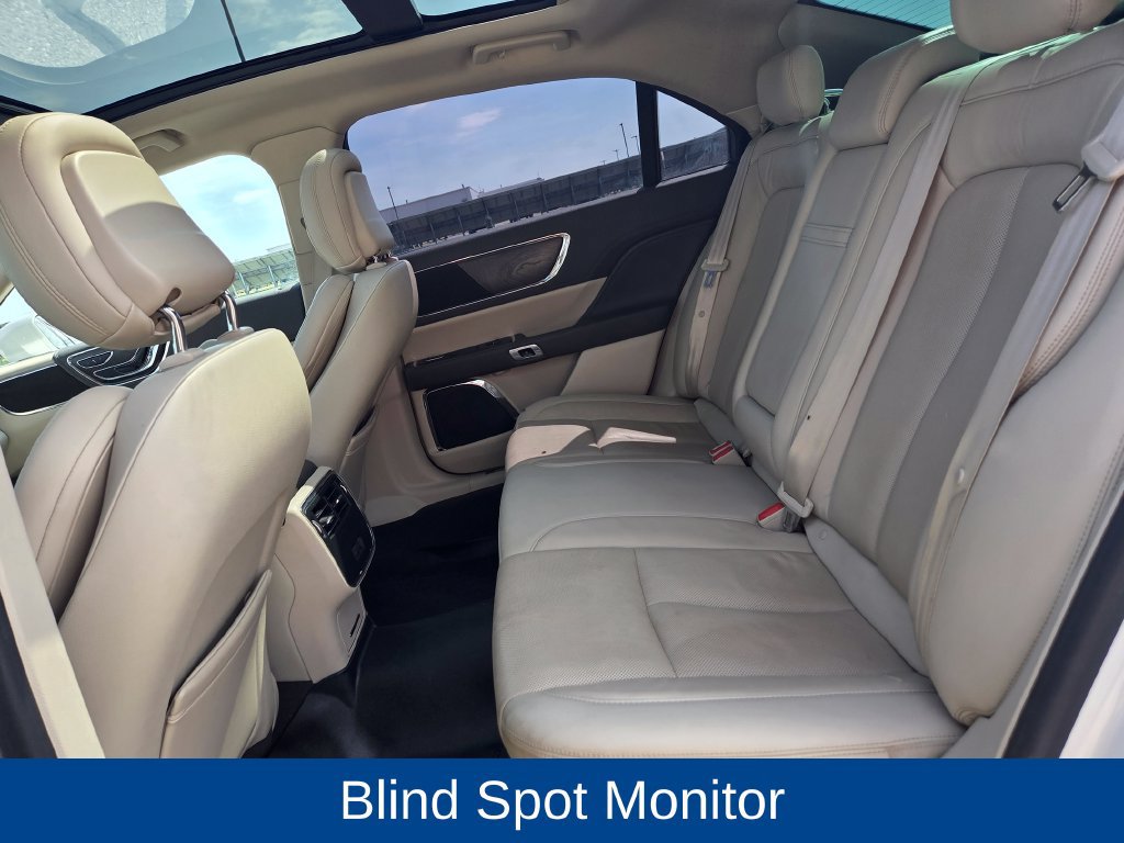 Used 2019 Lincoln Continental Select w/ Continental Climate Package AWD/4WD image 48