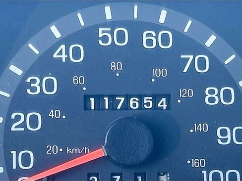 Used 2001 Ford E-350 and Econoline 350 Super Duty RWD image 15