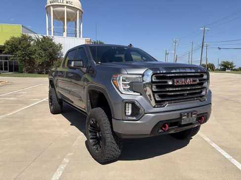 Used 2021 GMC Sierra 1500 AT4 w/ AT4 Value Package AWD/4WD image 7