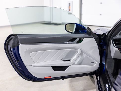 Used 2021 Porsche 911 Turbo S image 28