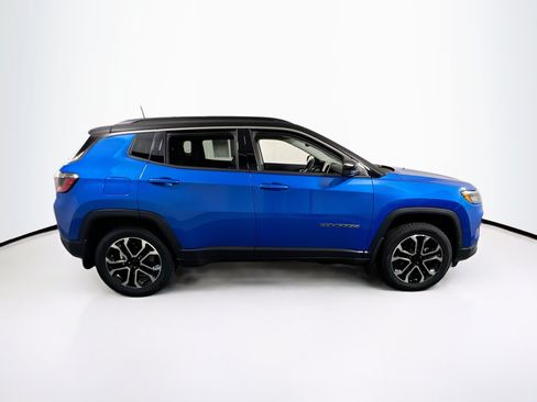 Used 2022 Jeep Compass Limited AWD/4WD image 4