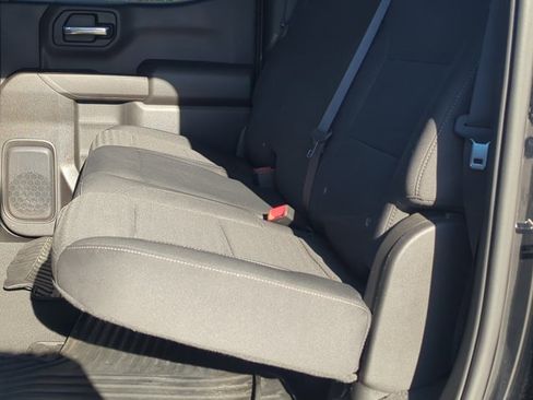 Used 2024 Chevrolet Silverado 1500 Custom image 16