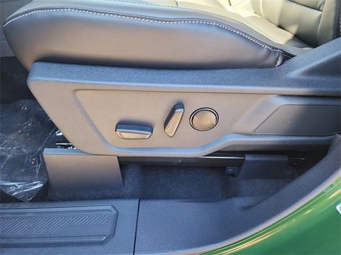 New 2025 Ford Bronco Outer Banks w/ Sasquatch Package image 16