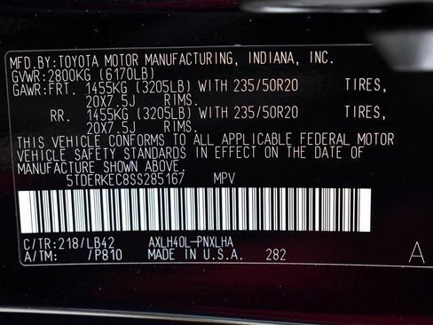 Certified 2025 Toyota Sienna Platinum image 15