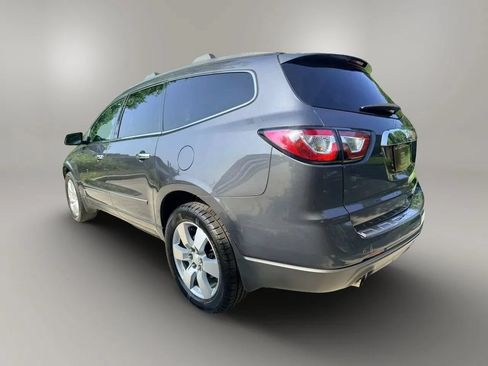 Used 2014 Chevrolet Traverse LTZ FWD image 8