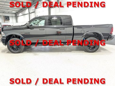 Used 2018 RAM 2500 Laramie w/ Sport Appearance Group AWD/4WD image 6