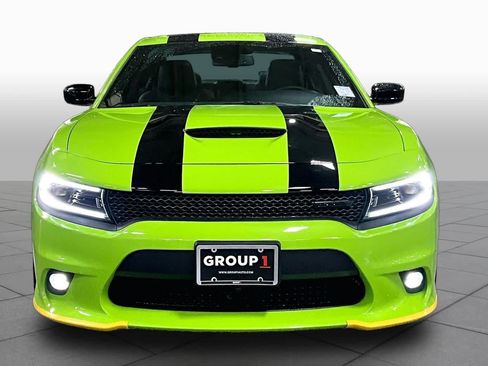 Used 2023 Dodge Charger R/T w/ Plus Group RWD image 4
