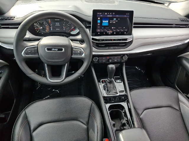 Used 2024 Jeep Compass Limited AWD/4WD image 11