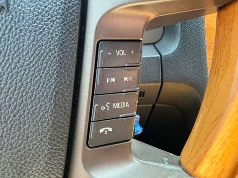 Used 2011 Lincoln Navigator 4WD w/ 101A Rapid Spec Order Code image 48