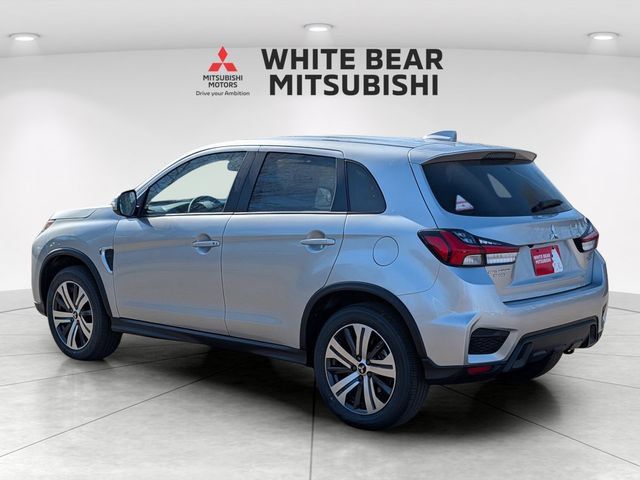 Used 2026 Mitsubishi Outlander Sport SE AWD/4WD image 2